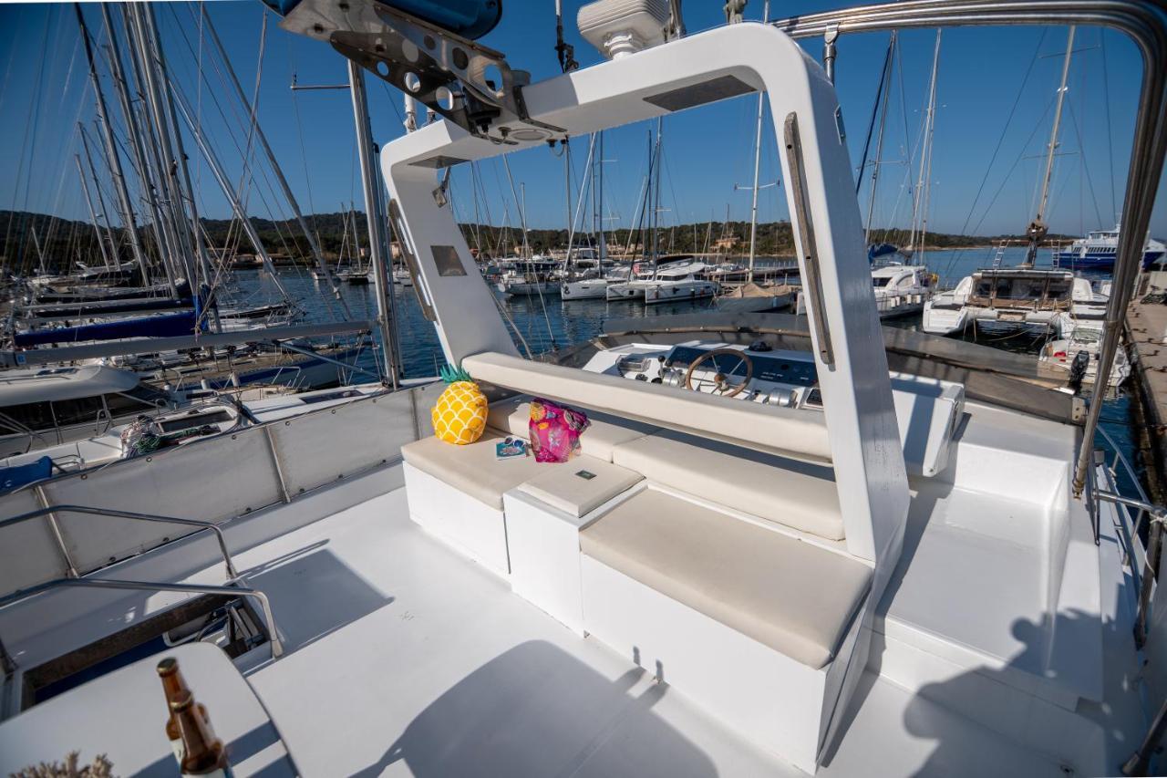 Hebergements Bateaux A Quai Πορκερόλ Εξωτερικό φωτογραφία
