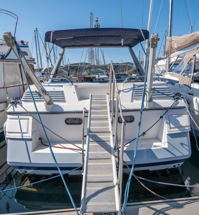 Hebergements Bateaux A Quai Πορκερόλ Εξωτερικό φωτογραφία
