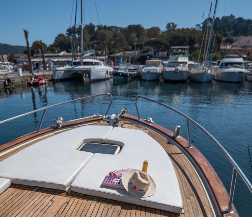Hebergements Bateaux A Quai Πορκερόλ Εξωτερικό φωτογραφία