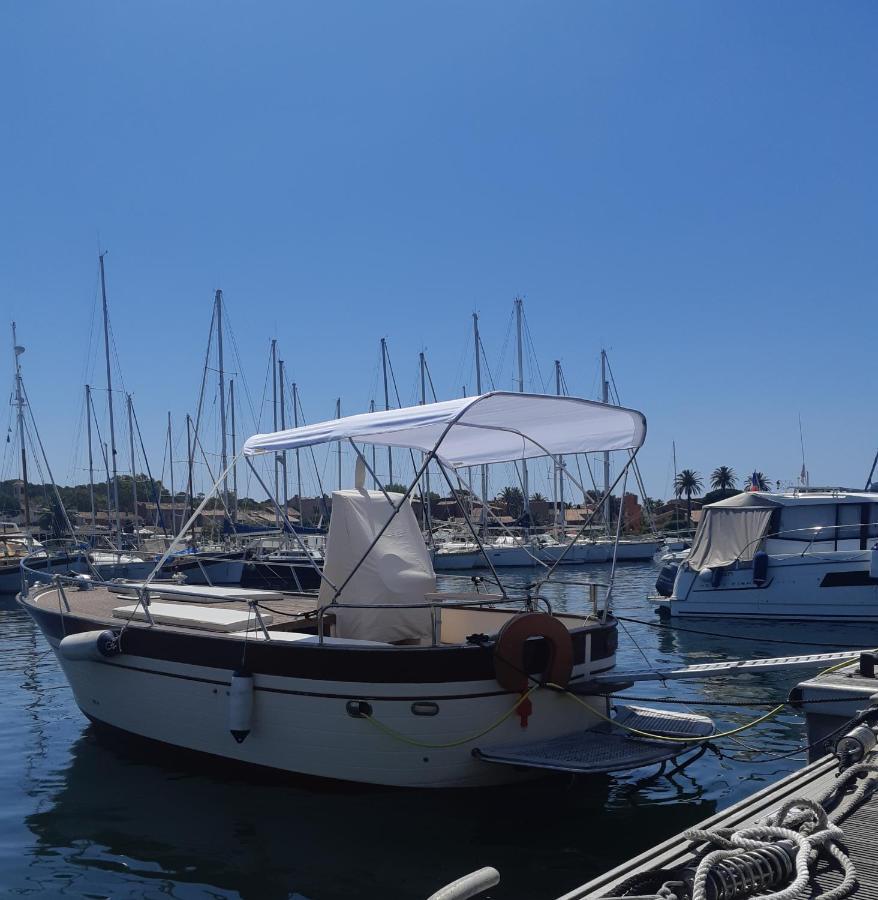 Hebergements Bateaux A Quai Πορκερόλ Εξωτερικό φωτογραφία